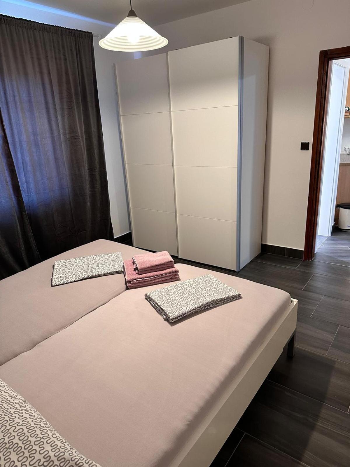 Apartman Nikola Salatić Kültér fotó